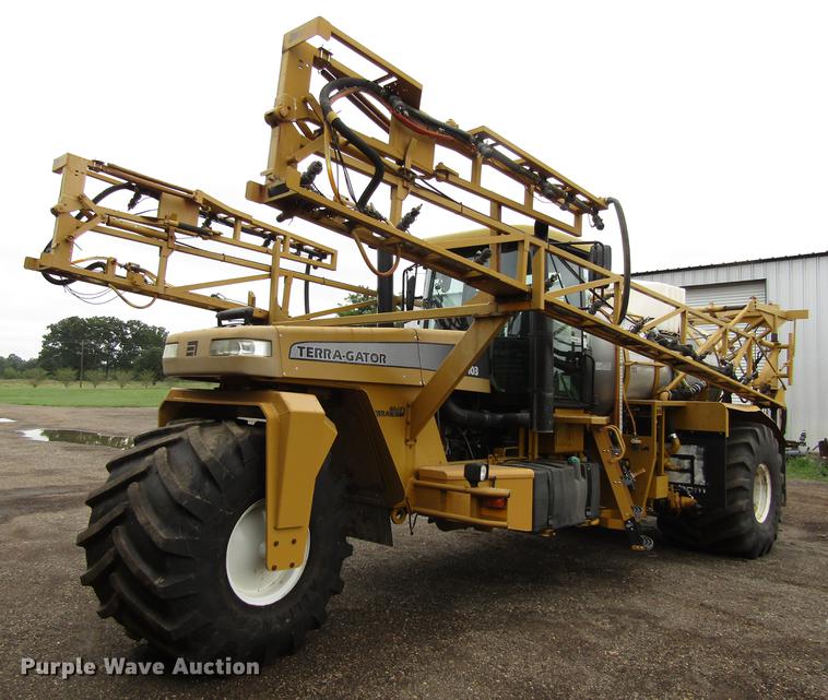 image for item DC0071 2006 Ag-Chem TerraGator 6103 sprayer