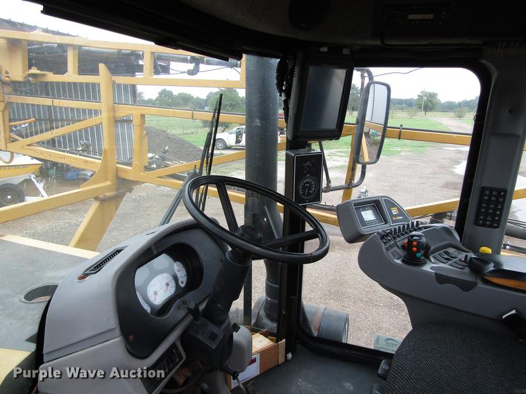 image for item DC0071 2006 Ag-Chem TerraGator 6103 sprayer