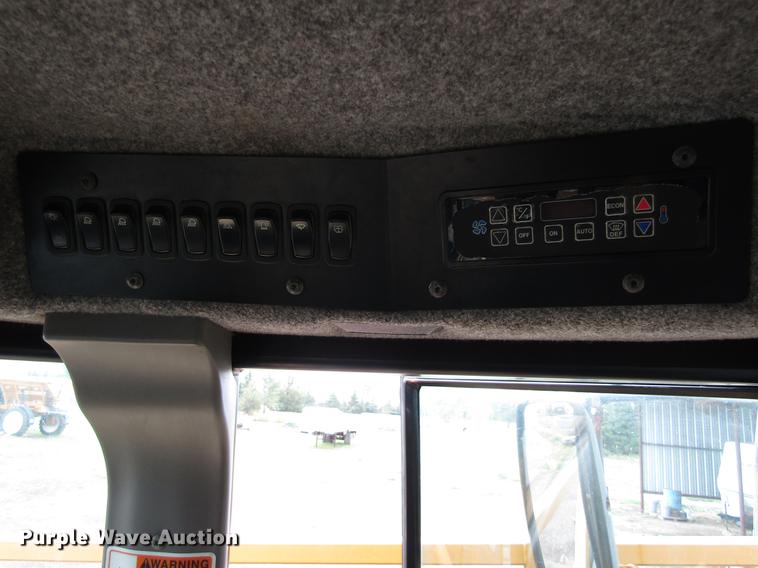 image for item DC0071 2006 Ag-Chem TerraGator 6103 sprayer