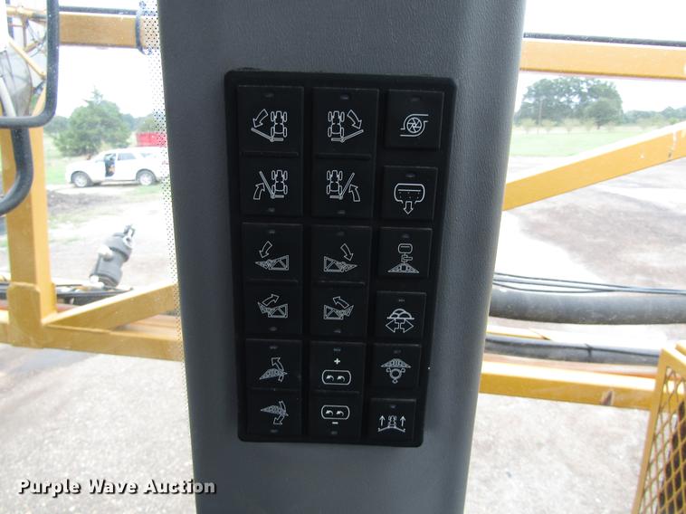 image for item DC0071 2006 Ag-Chem TerraGator 6103 sprayer