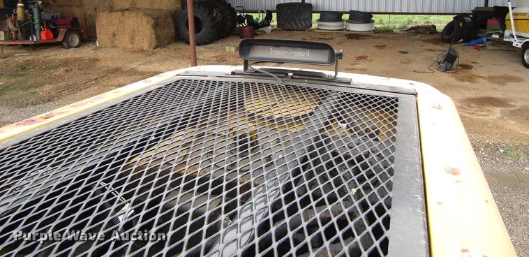 image for item DC0071 2006 Ag-Chem TerraGator 6103 sprayer