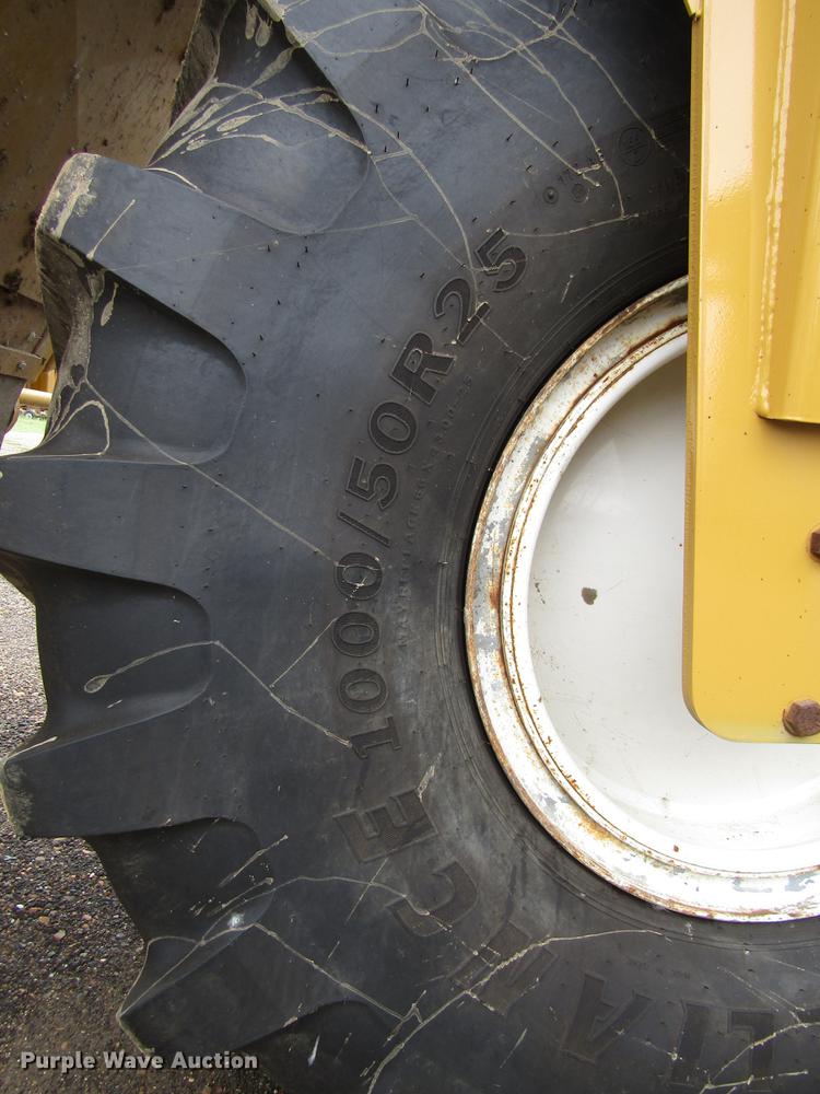 image for item DC0071 2006 Ag-Chem TerraGator 6103 sprayer