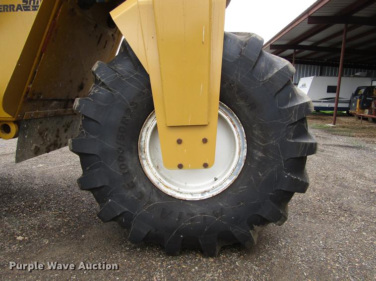 image for item DC0071 2006 Ag-Chem TerraGator 6103 sprayer