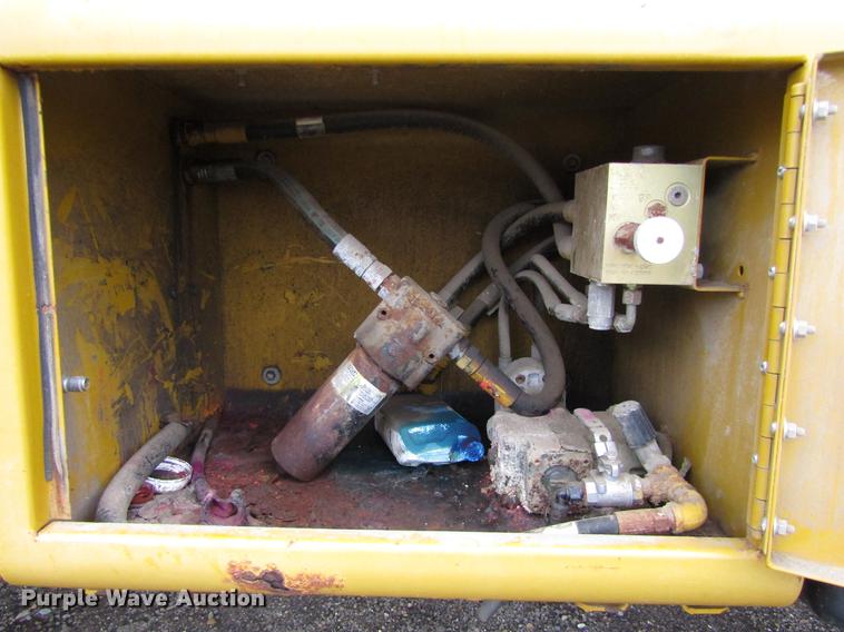 image for item DC0071 2006 Ag-Chem TerraGator 6103 sprayer