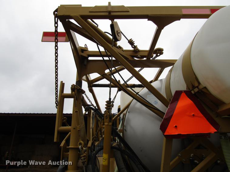 image for item DC0071 2006 Ag-Chem TerraGator 6103 sprayer