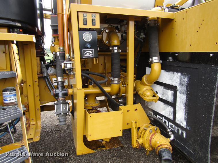 image for item DC0071 2006 Ag-Chem TerraGator 6103 sprayer