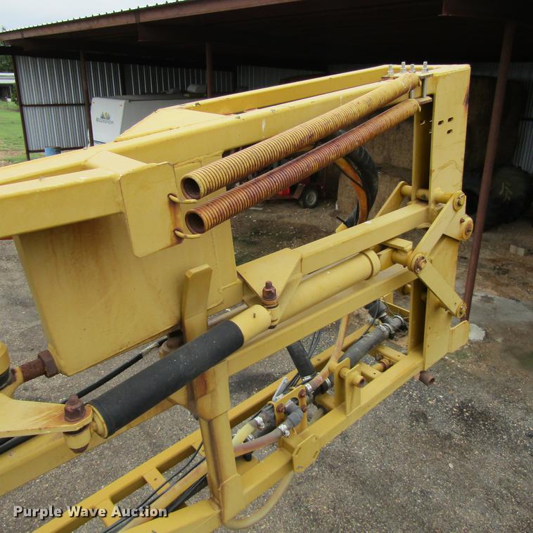 image for item DC0071 2006 Ag-Chem TerraGator 6103 sprayer