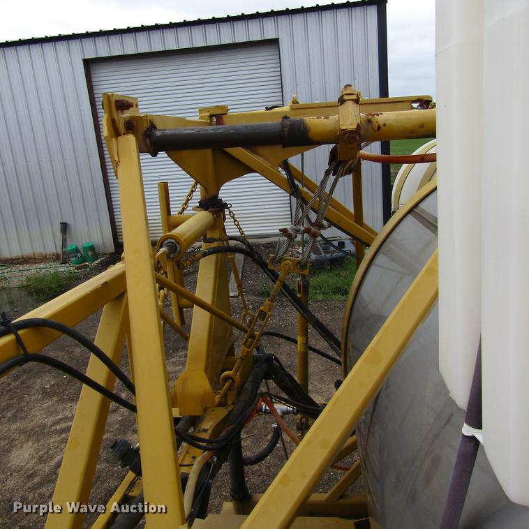 image for item DC0071 2006 Ag-Chem TerraGator 6103 sprayer
