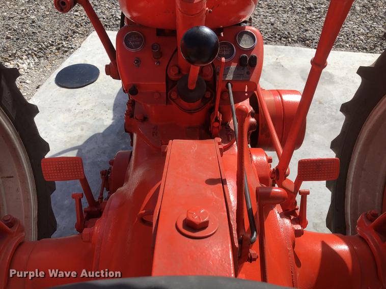 image for item DC0155 1945 Case SC tractor