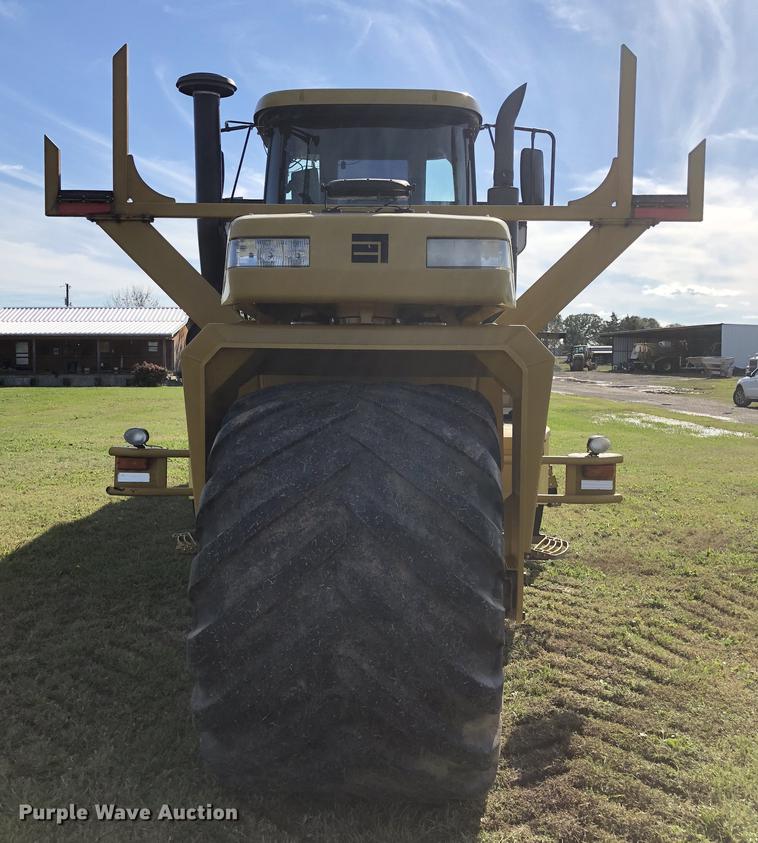 image for item DC0170 2006 Ag-Chem TerraGator 8103 applicator