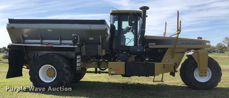 image for item DC0170 2006 Ag-Chem TerraGator 8103 applicator