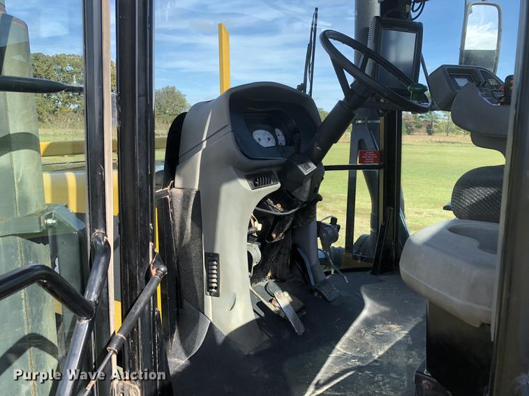 image for item DC0170 2006 Ag-Chem TerraGator 8103 applicator