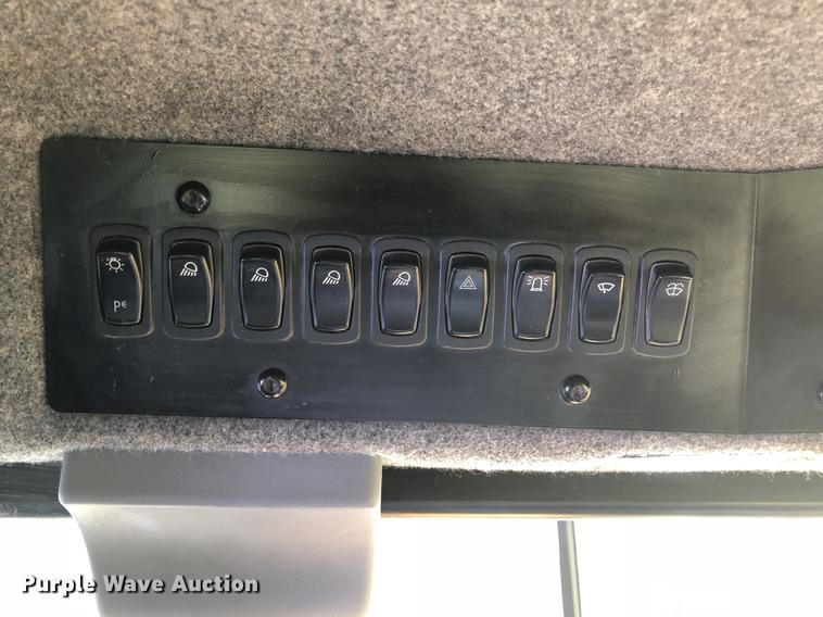 image for item DC0170 2006 Ag-Chem TerraGator 8103 applicator