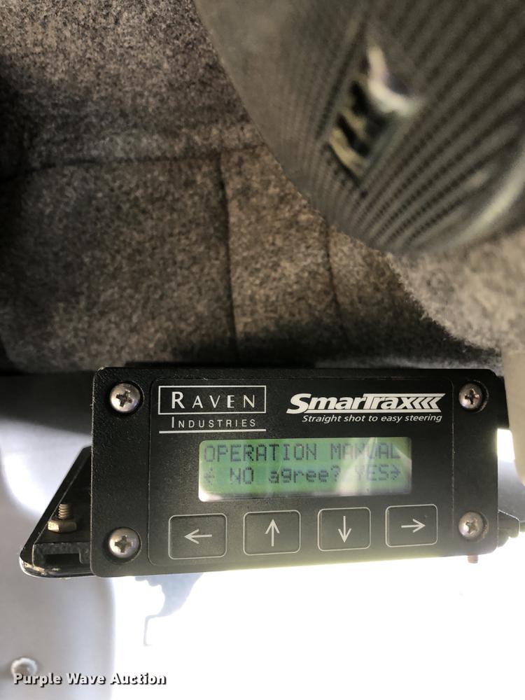 image for item DC0170 2006 Ag-Chem TerraGator 8103 applicator