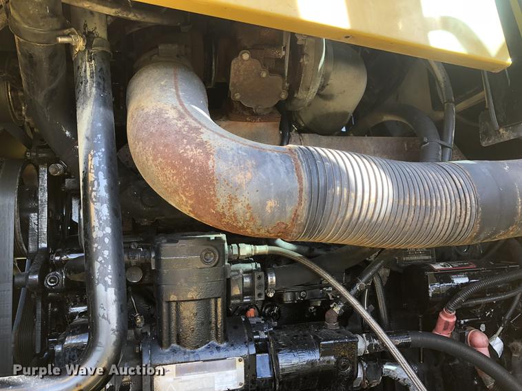 image for item DC0170 2006 Ag-Chem TerraGator 8103 applicator