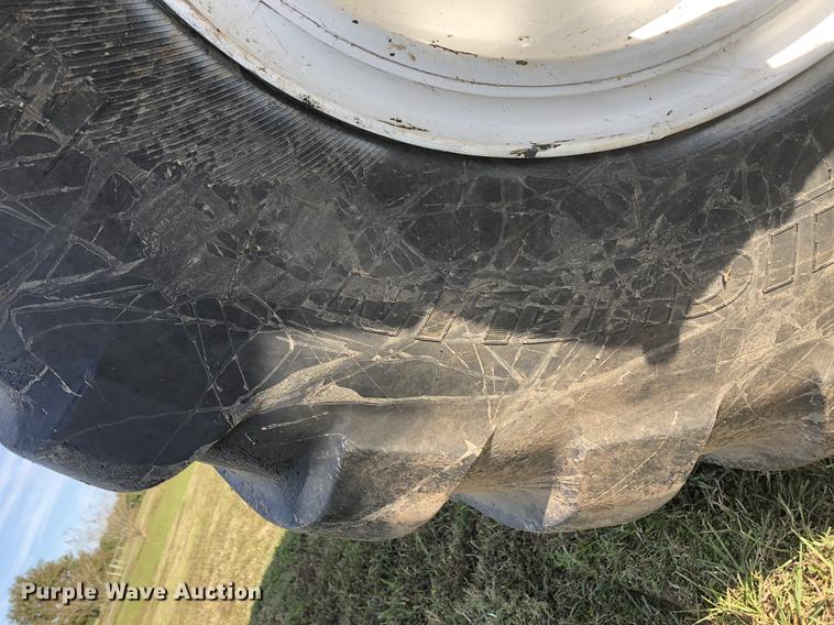 image for item DC0170 2006 Ag-Chem TerraGator 8103 applicator