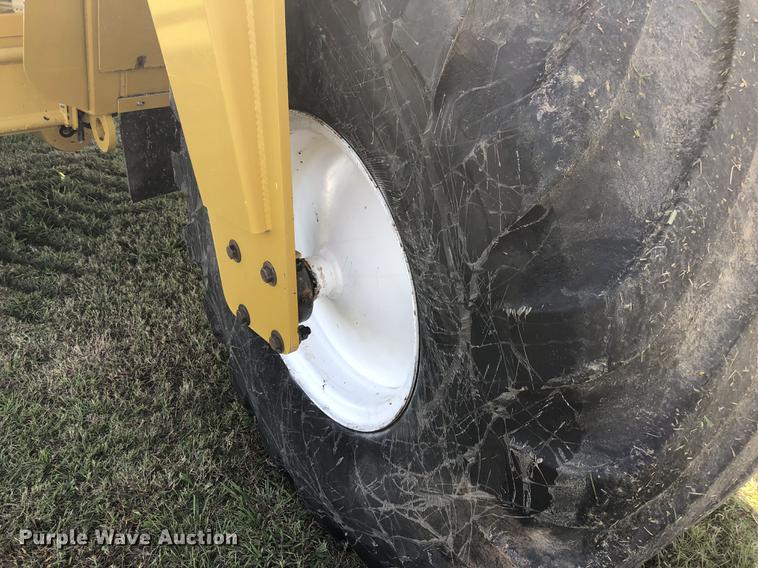 image for item DC0170 2006 Ag-Chem TerraGator 8103 applicator