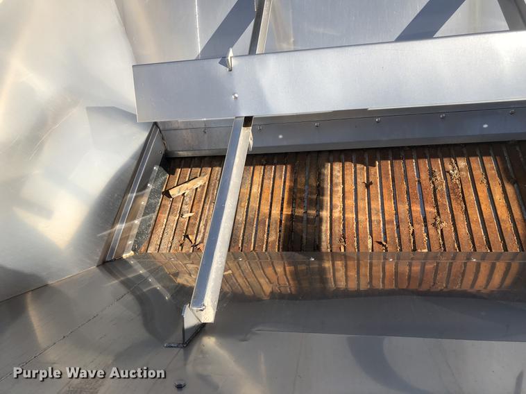 image for item DC0170 2006 Ag-Chem TerraGator 8103 applicator