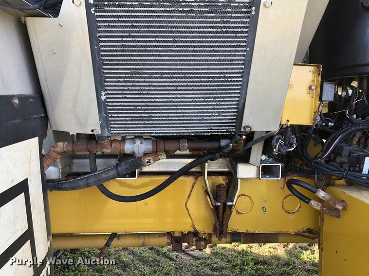 image for item DC0170 2006 Ag-Chem TerraGator 8103 applicator