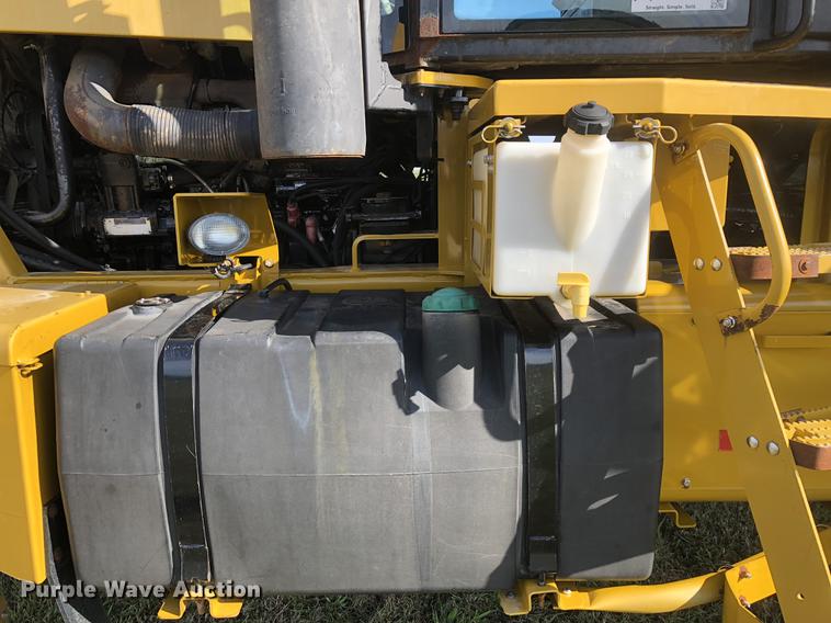 image for item DC0170 2006 Ag-Chem TerraGator 8103 applicator