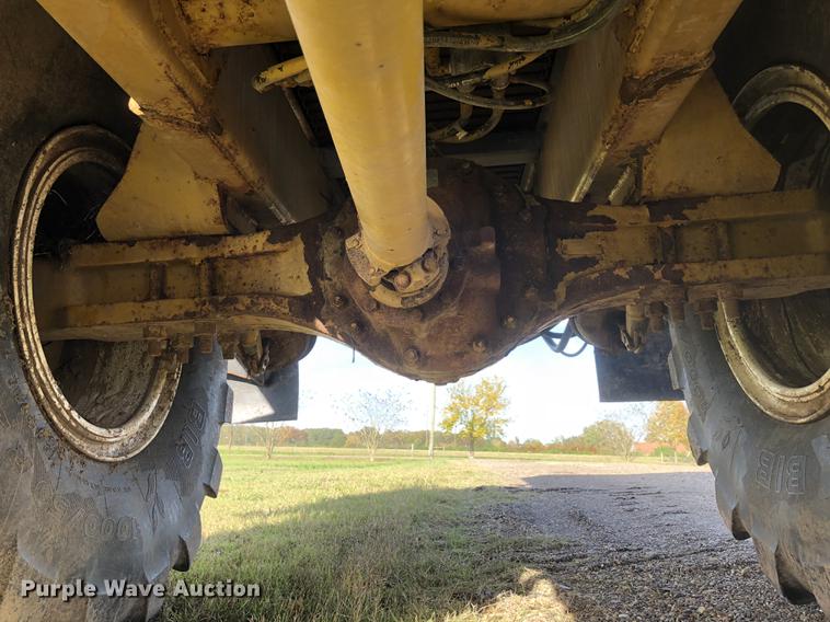 image for item DC0170 2006 Ag-Chem TerraGator 8103 applicator