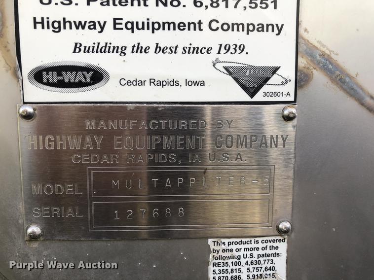 image for item DC0171 New Leader L4000G4 Multi-Applier 5 dry spreader bed