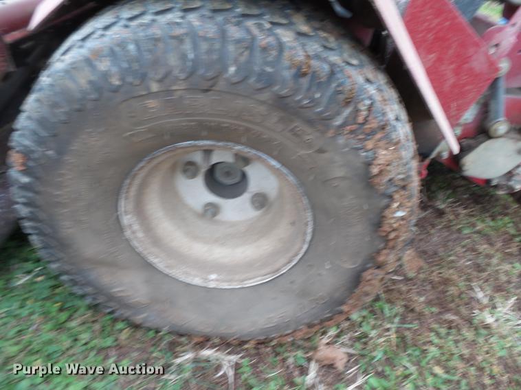 image for item DD2439 1999 Toro Reelmaster 2600D lawn mower