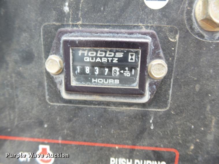 image for item DD2439 1999 Toro Reelmaster 2600D lawn mower