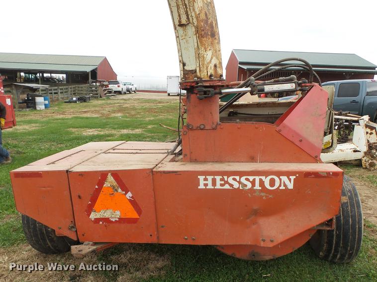 image for item DD2441 Hesston 7150 forage harvester