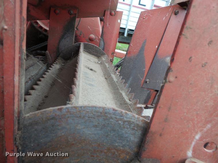 image for item DD2441 Hesston 7150 forage harvester