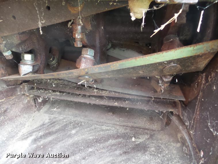 image for item DD2441 Hesston 7150 forage harvester