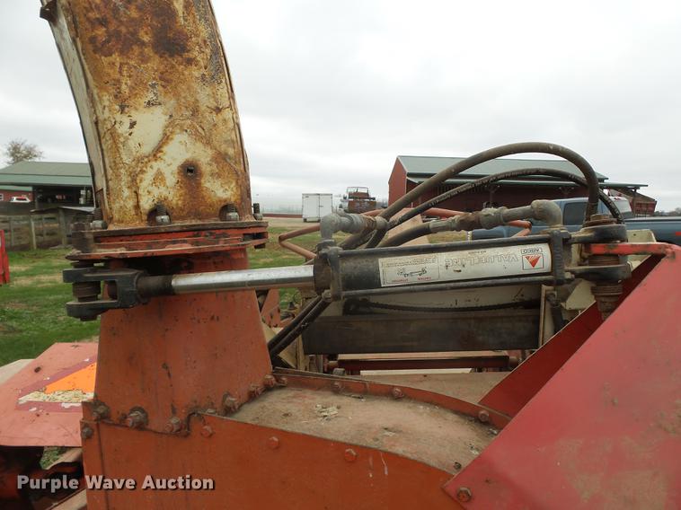 image for item DD2441 Hesston 7150 forage harvester