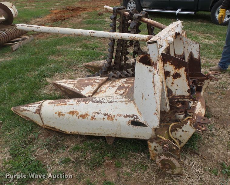 image for item DD2441 Hesston 7150 forage harvester