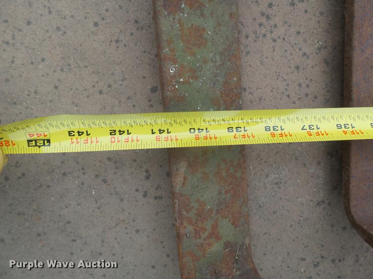 image for item DD2442 Shop built steel tracks