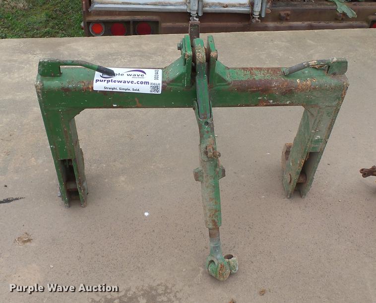 image for item DD2443 John Deere three point quick attach
