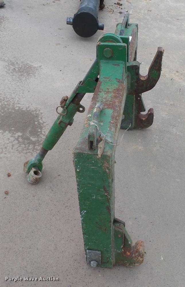 image for item DD2443 John Deere three point quick attach