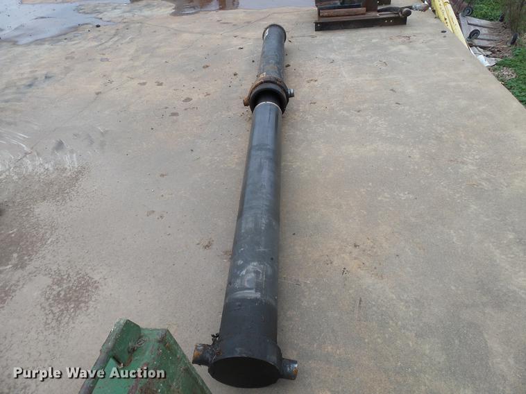 image for item DD2444 Parker 3771413308 dump bed ram and tank