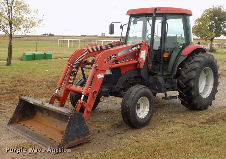 image for item DD3486 2003 Case IH JX95 tractor