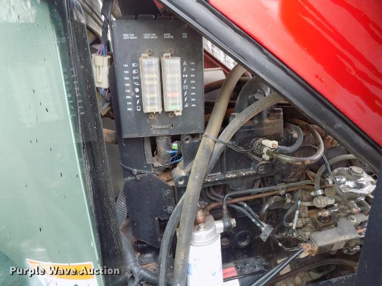 image for item DD3486 2003 Case IH JX95 tractor