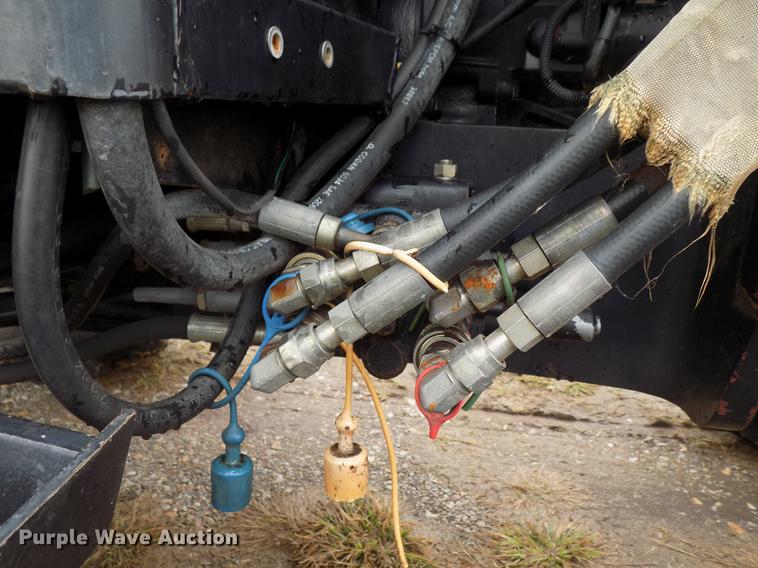 image for item DD3486 2003 Case IH JX95 tractor