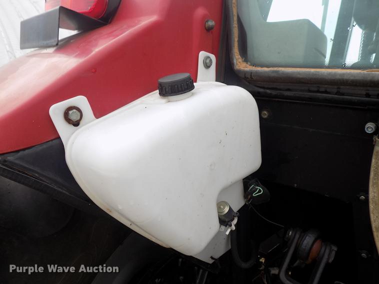 image for item DD3486 2003 Case IH JX95 tractor