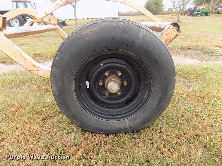 Shop built hay bale buggy in Kiowa, KS Item DD3488 sold Purple Wave