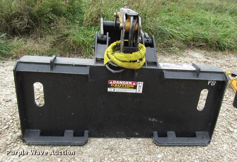 image for item DD3768 Skid steer stump grapple