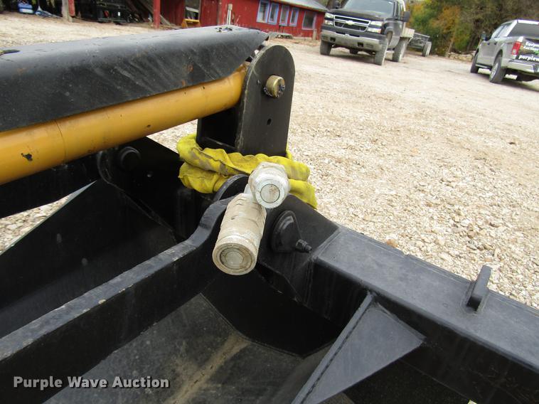 image for item DD3768 Skid steer stump grapple