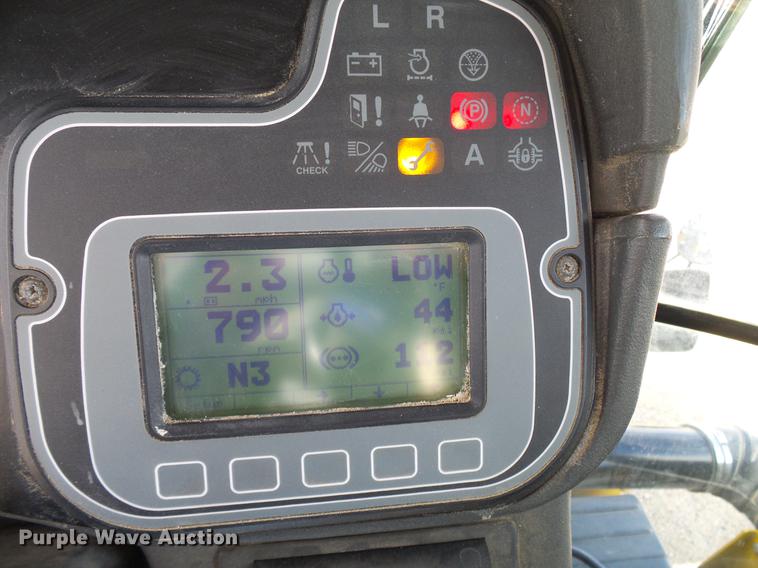 image for item DD5973 2002 Ag-Chem TerraGator 8103 applicator