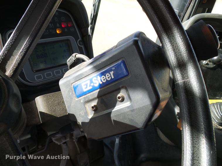 image for item DD5973 2002 Ag-Chem TerraGator 8103 applicator