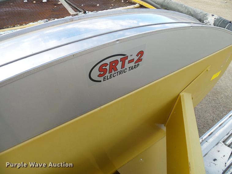 image for item DD5973 2002 Ag-Chem TerraGator 8103 applicator