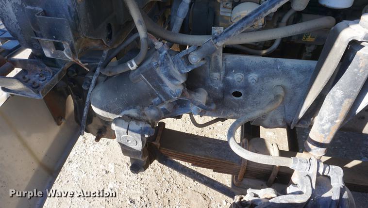 image for item DD6652 1990 Chevrolet Kodiak truck cab and chassis