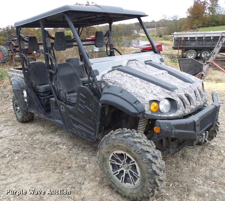 image for item DE5319 2017 Cub Cadet Challenger 750 Crew Cab utility vehicle