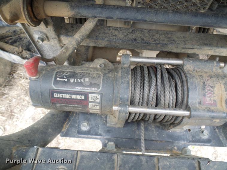 image for item DE5319 2017 Cub Cadet Challenger 750 Crew Cab utility vehicle